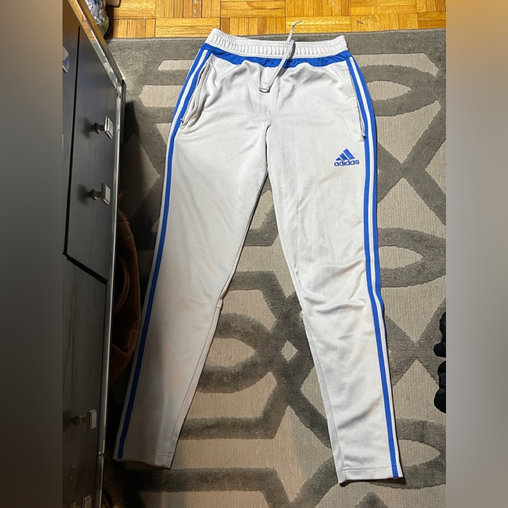 Adidas dry-fit joggers. Rare color S
